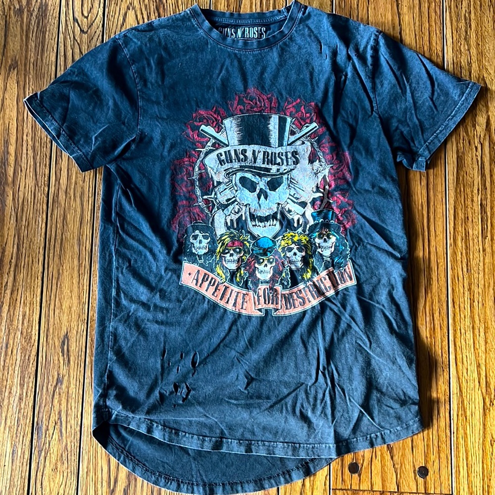 VINTAGE GUNS AND ROSES TEE - Picture 2 of 4
